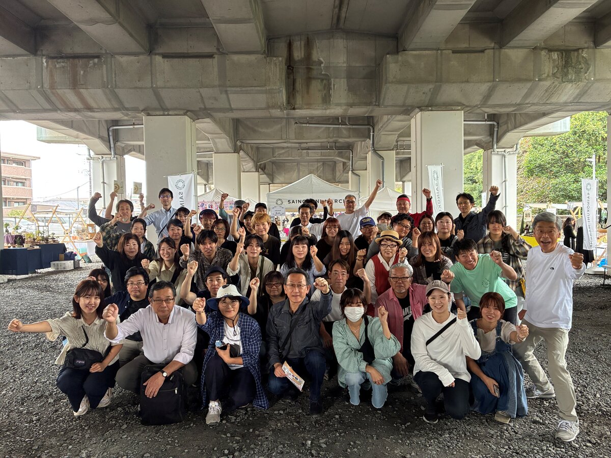 ②
